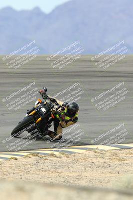 media/Mar-13-2022-SoCal Trackdays (Sun) [[112cf61d7e]]/Bowl Exit (1110am)/